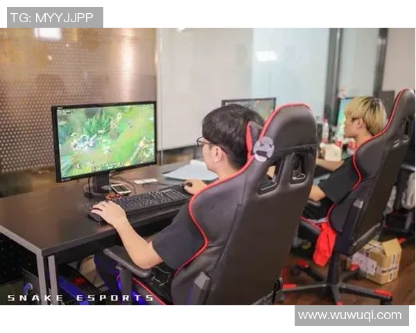 CSGO赛事热议LNG战队心理素质引发广泛争议与讨论